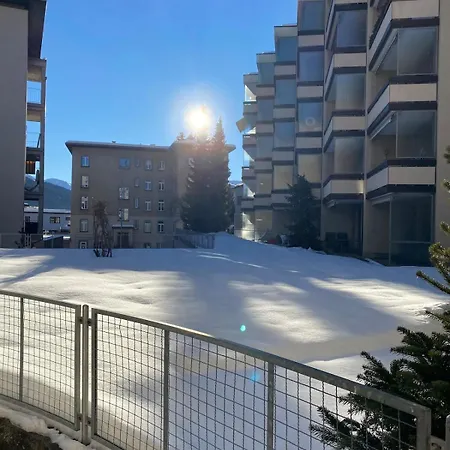 Centrally Located With 4 Single Beds Apartment