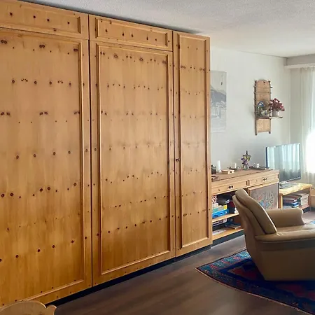 Centrally Located With 4 Single Beds Apartment